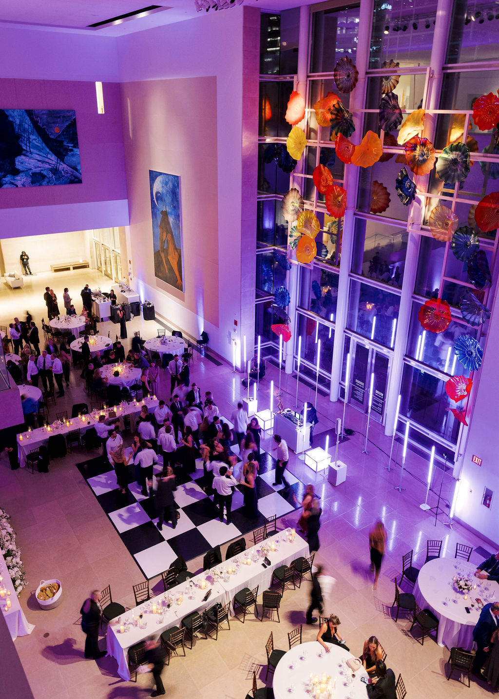 Dallas wedding DJ prices: professional reception setup at a luxury Dallas venue